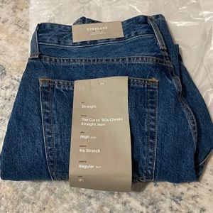 Everlane the curvy 90’s cheeky straight jean